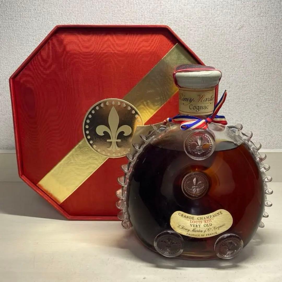 ★イチゴ★レミーマルタン ルイ13世 ベリーオールド バカラボトル