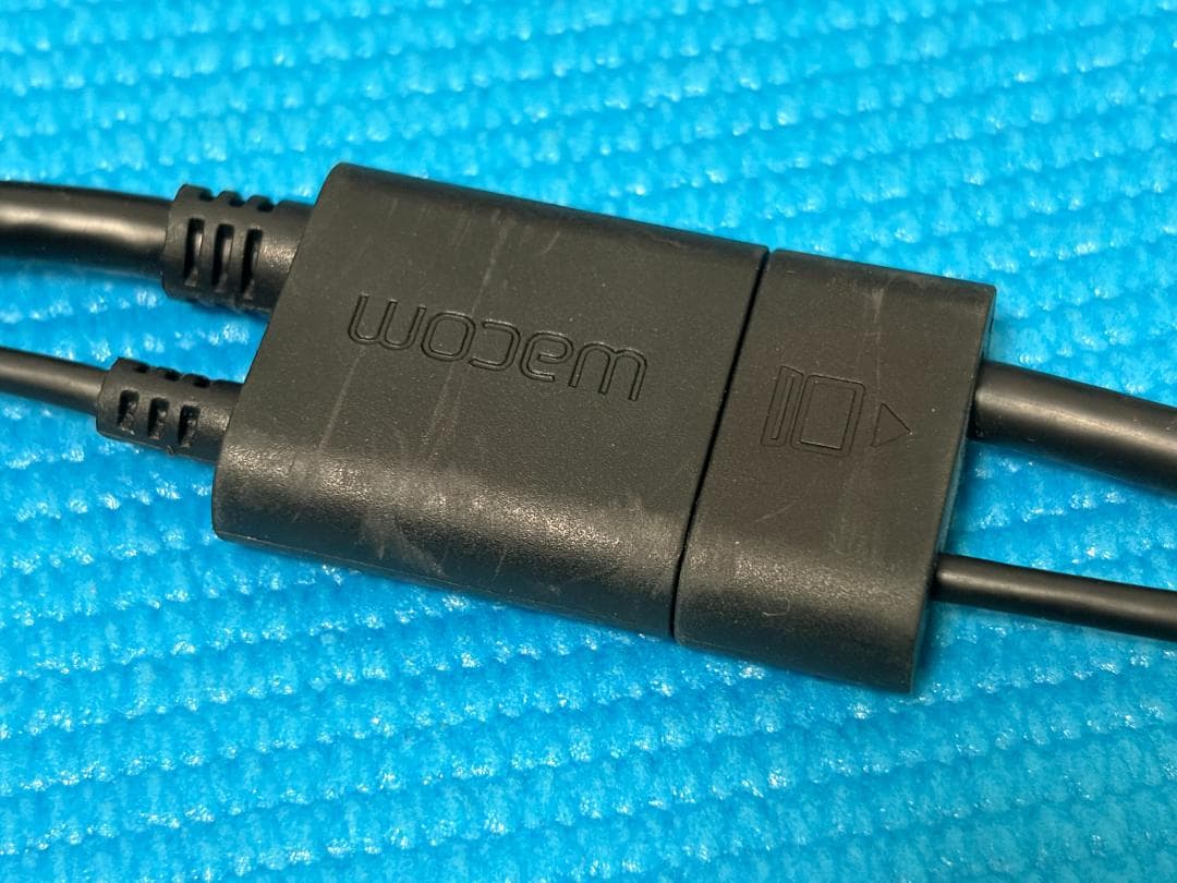 Wacom One 13　液晶ペンタブレット　液タブ　動作未確認