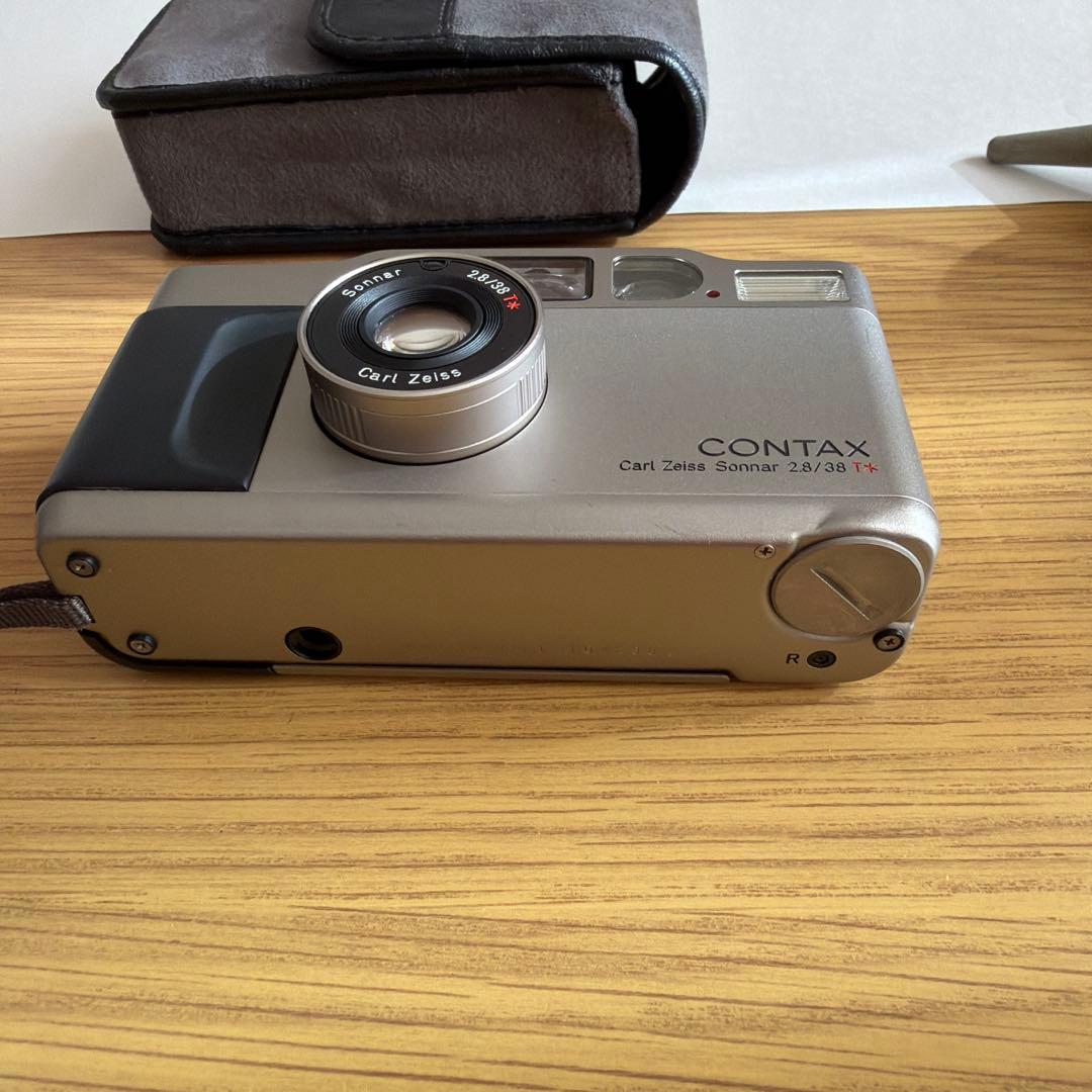 【動作確認済】CONTAX T2 チタンシルバー 35mmフィルムカメラ