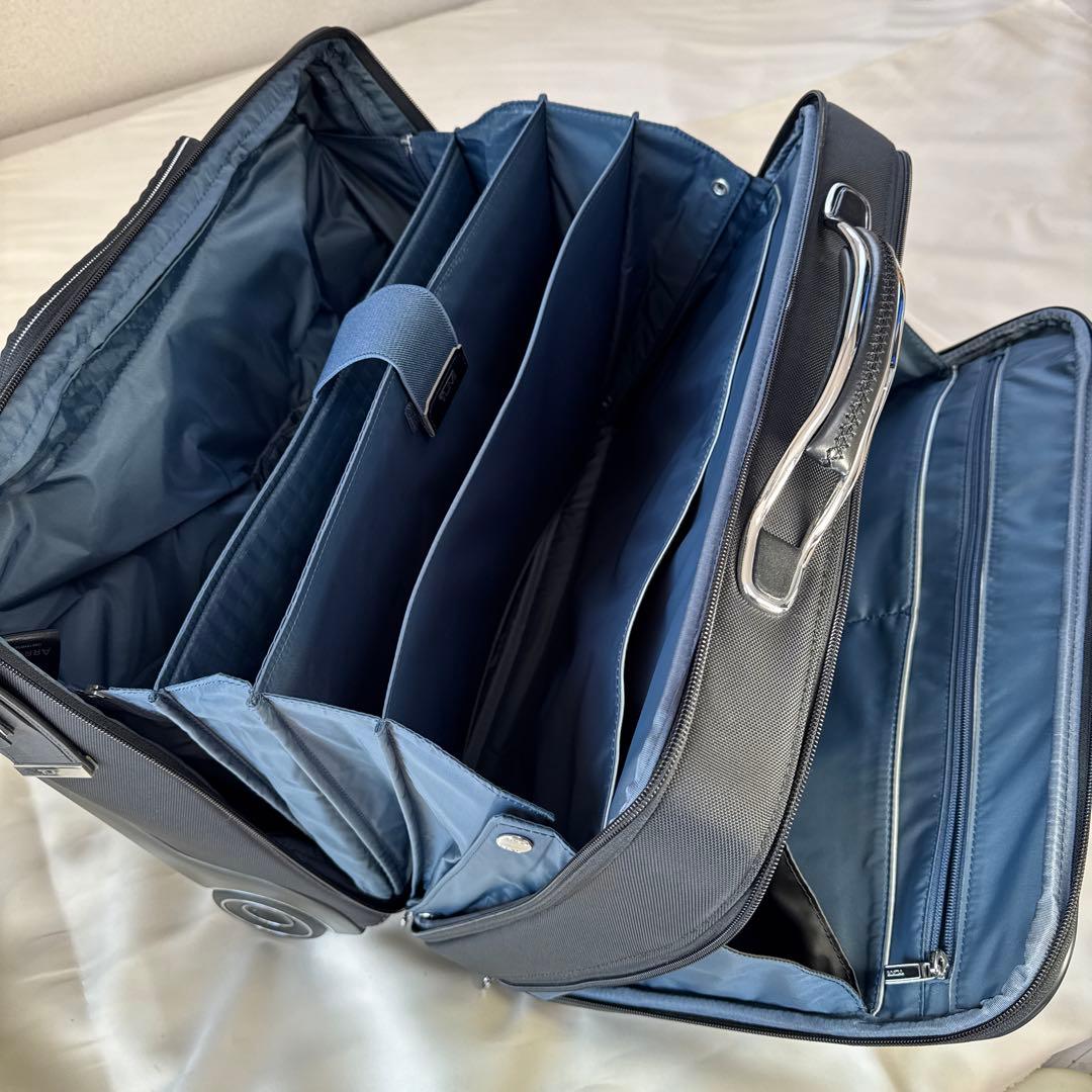 TUMI ARRIVE ホイールドキャリーケース 25603D 機内 新品同様