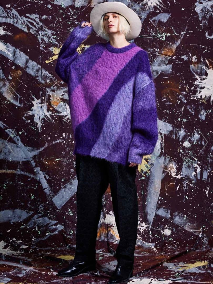 幾何学リーフモールジャガード2インタックワイドテーパードパンツ／ブラック