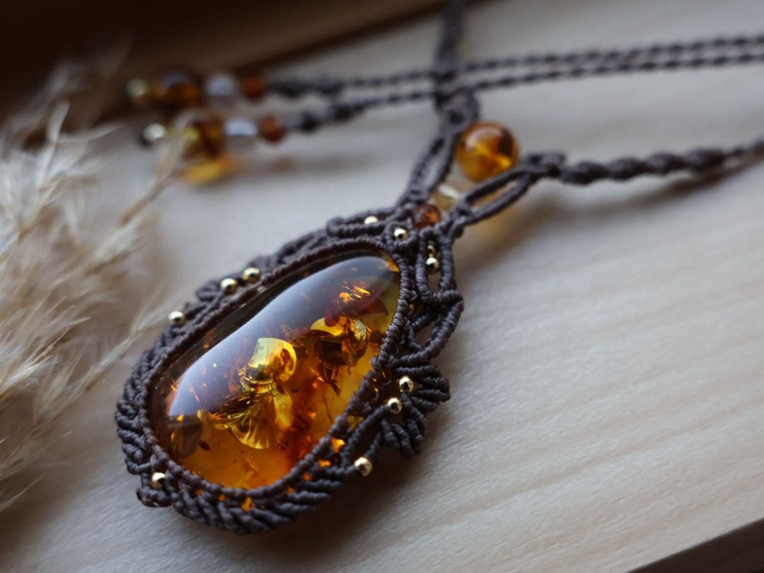 hanatae 琥珀　マクラメ　ネックレス