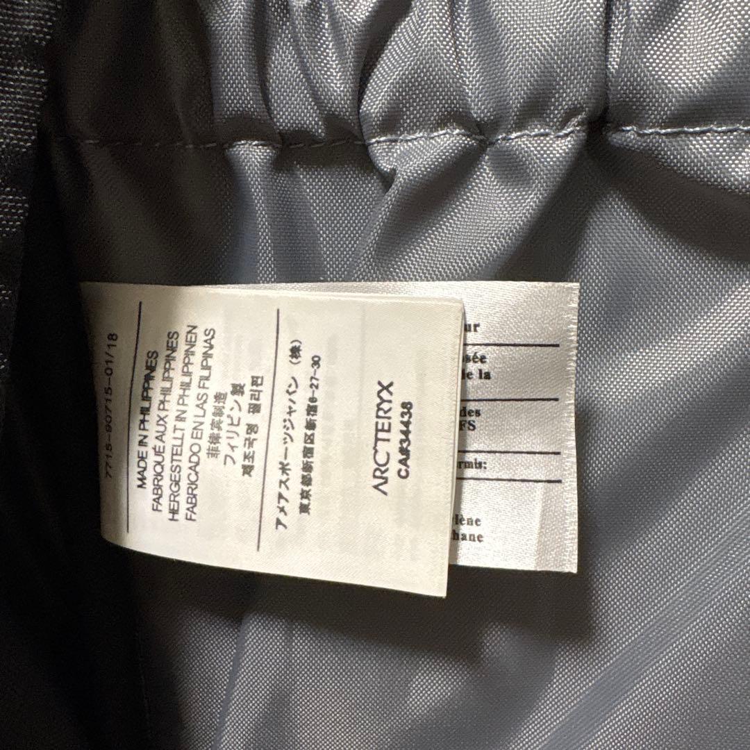 ARC'TERYX ブラック バックパック マンティス26