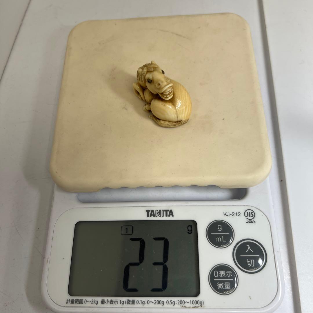 専用　在銘　牛根付　23g 東Y8-0114☆2F