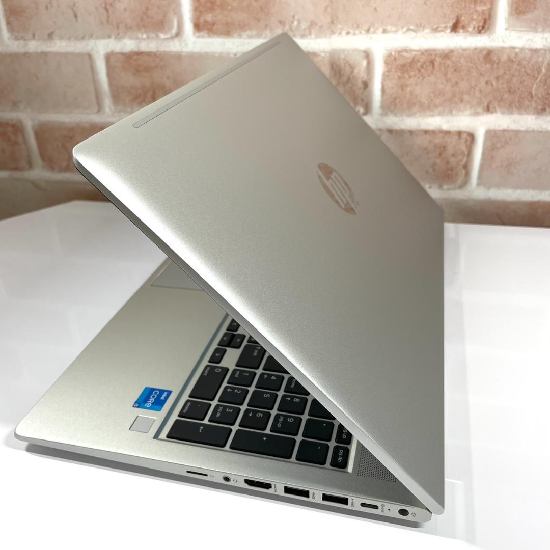 ★美品★ 2022年製 第11世代i5 SSD512GB メモリ16GB QQ6