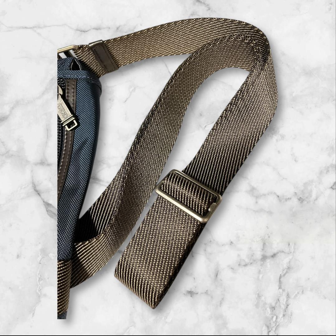 TUMI ショルダーバッグ ネイビー×ブラウン 斜め掛け 正規品