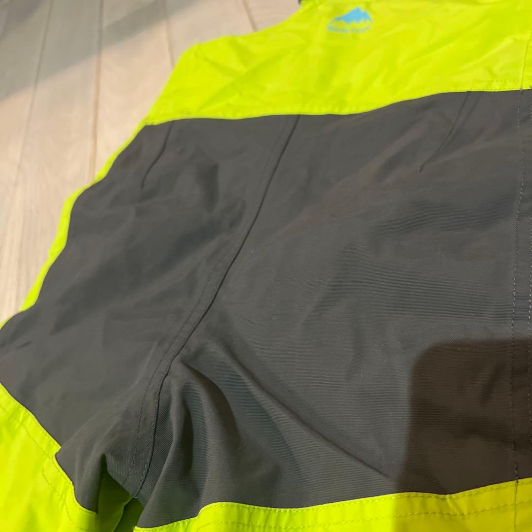 BURTON キッズスノーボードウェア 上下セット　4T 100-110cm