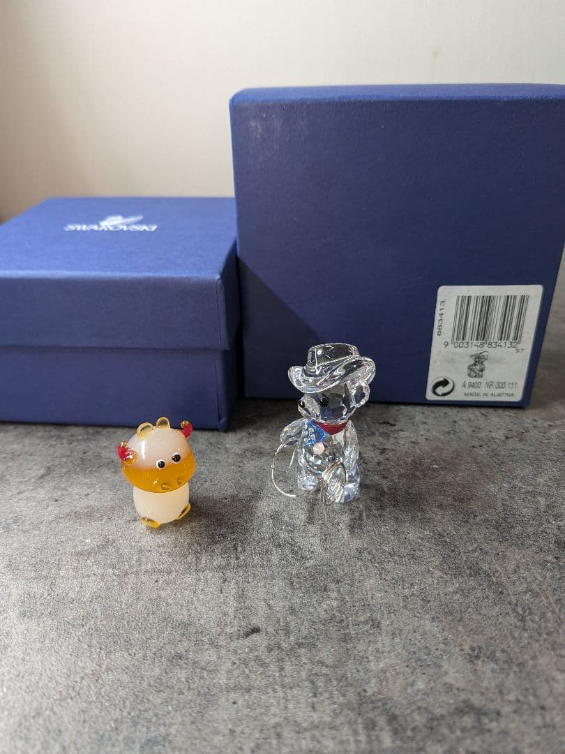 レア　スワロ　カウボーイ　牛セット　Swarovski　883413　クリスベア