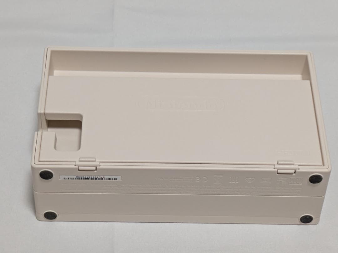 【美品】どうぶつの森デザインNintendo Switch本体 バッテリー強化版