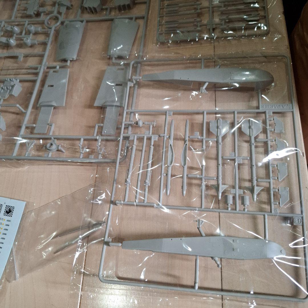 【モーモーさん専】AH-64A ApacheとMi-24V