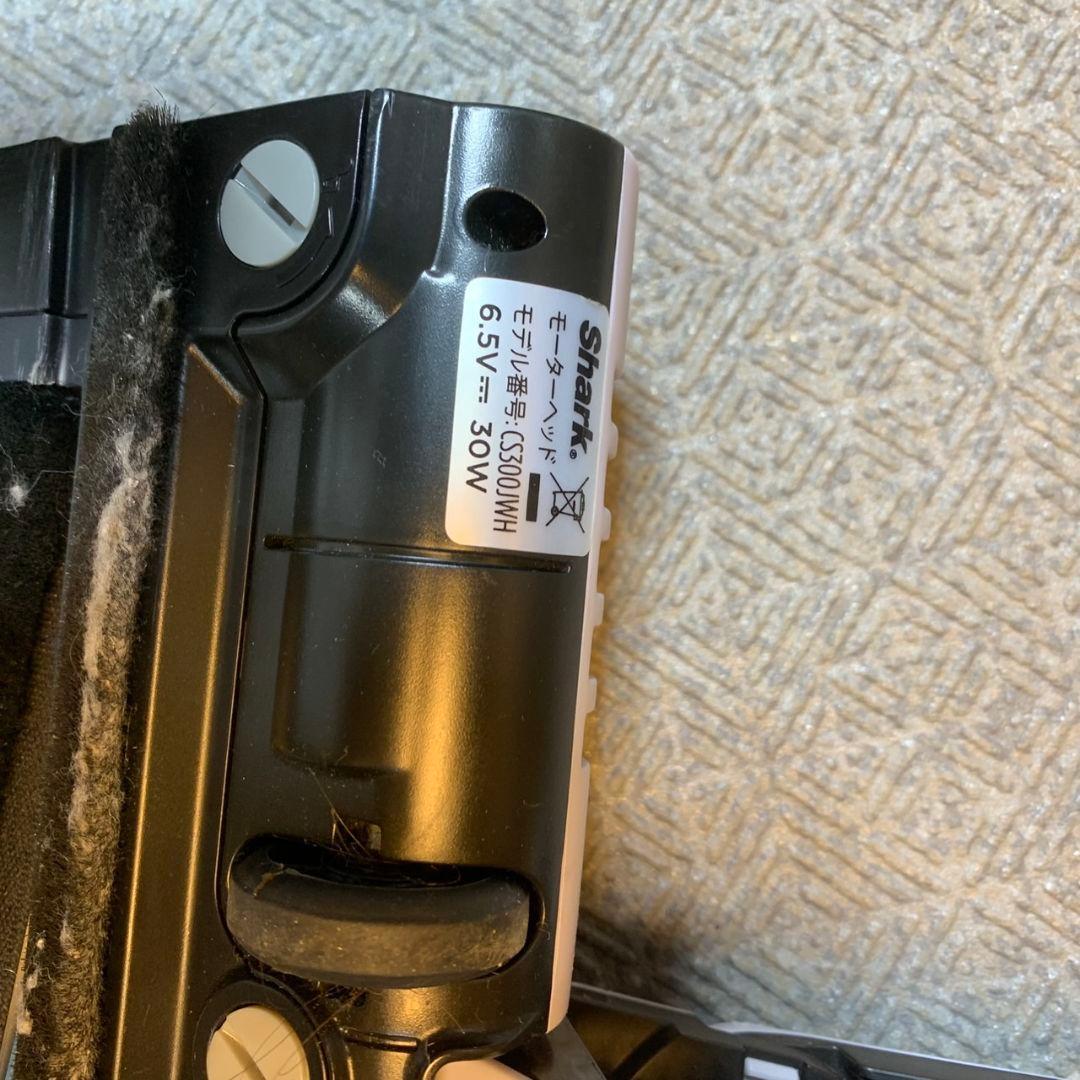 I072 Shark CS300JWH コードレスクリーナー 掃除機