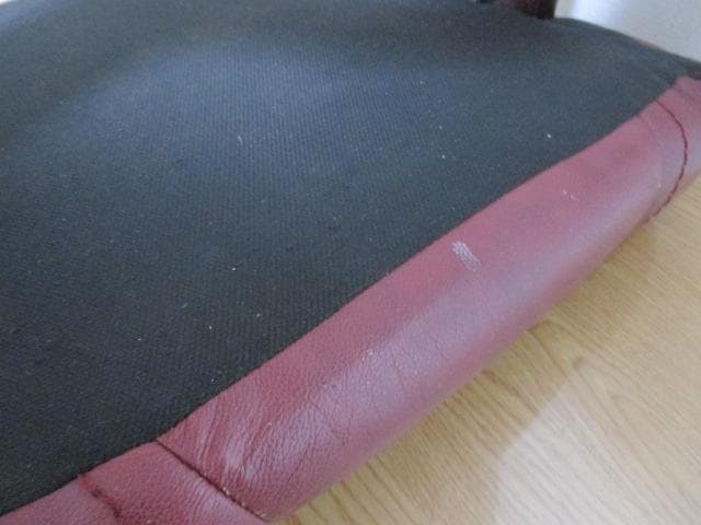 エコーネス　EKORNES　スツール　オットマン　椅子　本革　レザー　レッド系