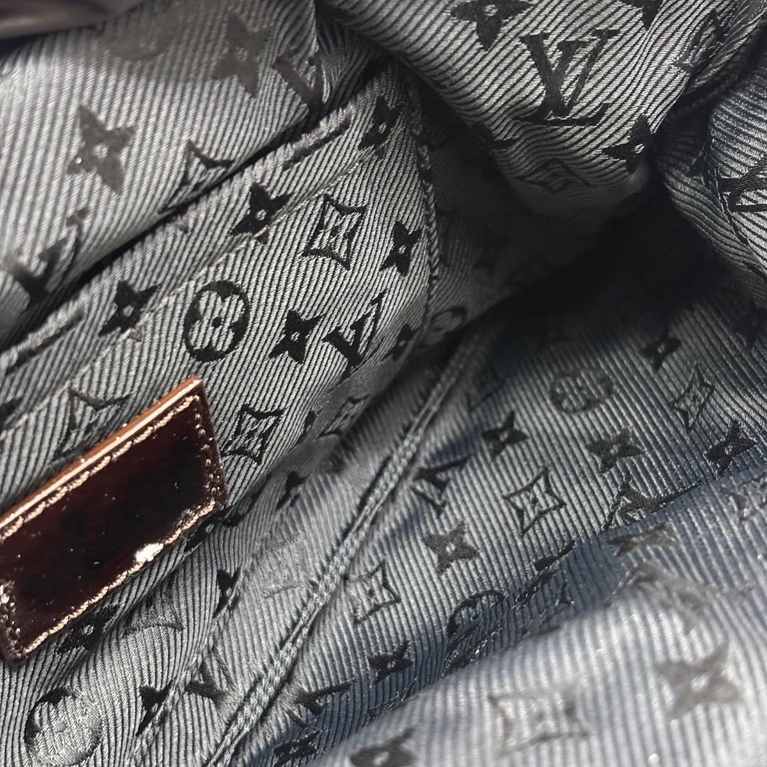 美品【ルイ・ヴィトン】クラッチバッグ/ポシェット・デヴィMM/モノグラム・サテン