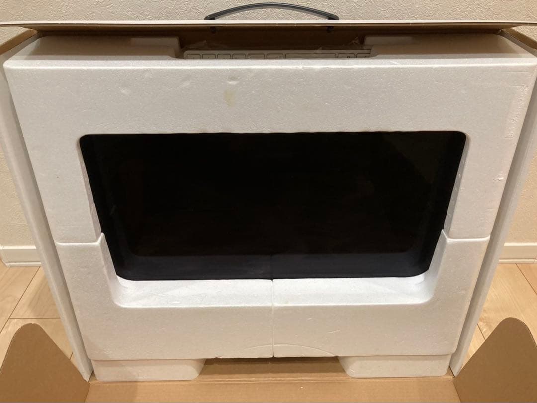 iMac 21.5インチ LED バックライトディスプレイ