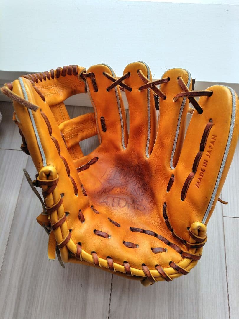 【美品】BELGARD ATOMS 硬式グローブ　内野　ベルガード 野球