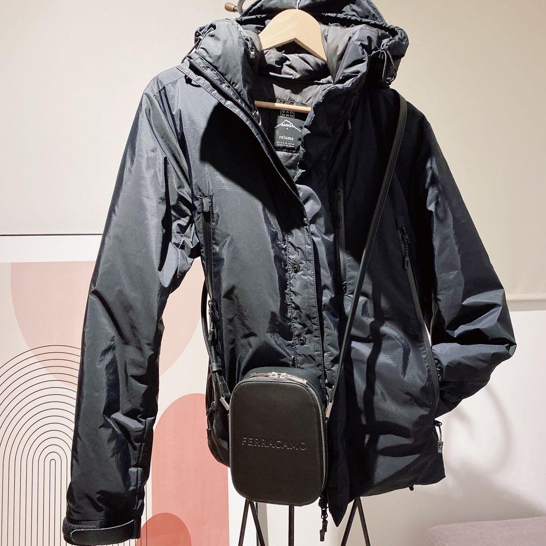 【美品】フェラガモ ミニショルダーバッグ ボディバッグ