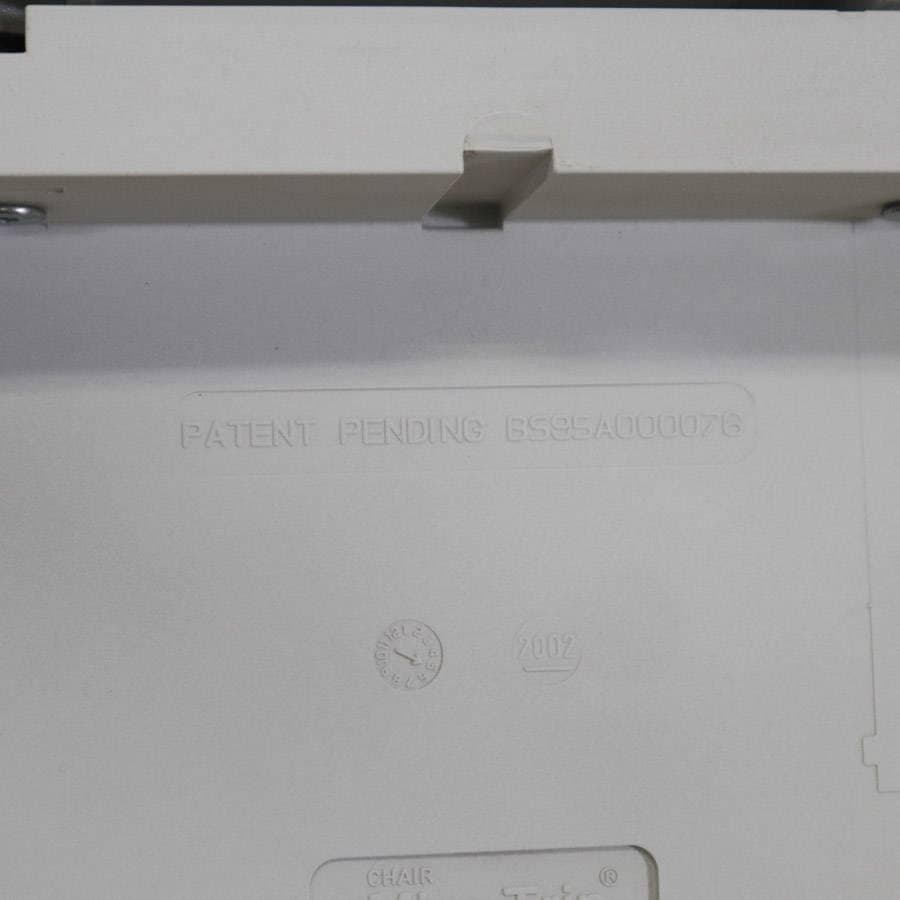 2の2 カルテル Miss Trip ダイニングチェア P・スタルク 2