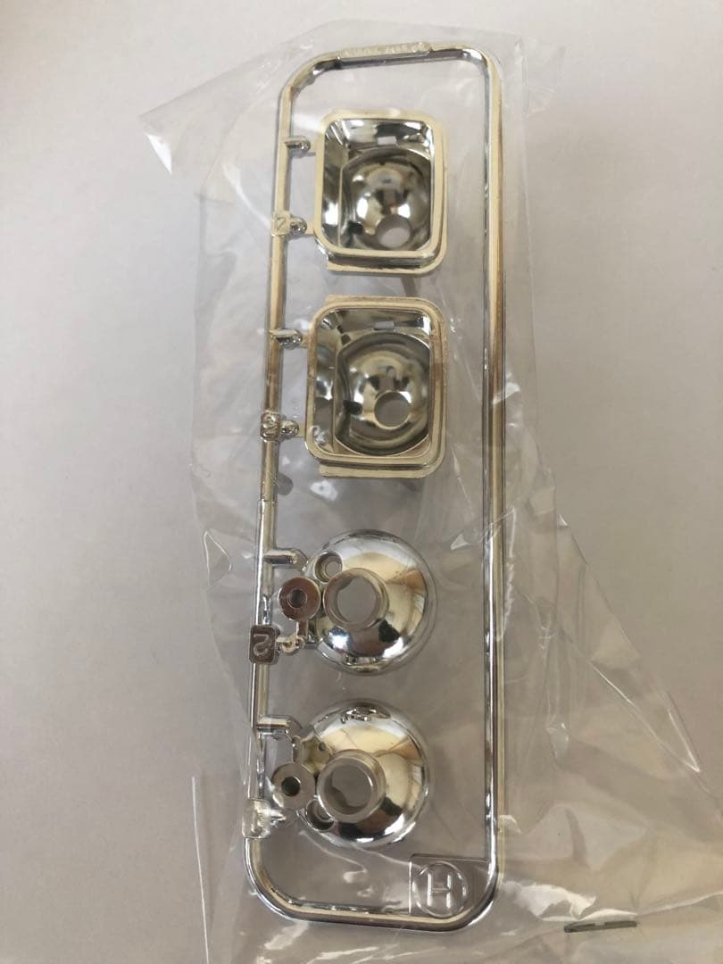 新品 タミヤ 1/10 ジープ ラングラー YJ ボディ スペアボディ