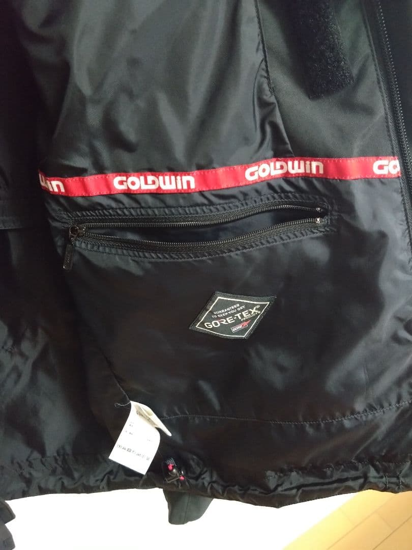 ゴールドウィン GWS ゴアテックス　マルチフーデッドジャケット　Mサイズ