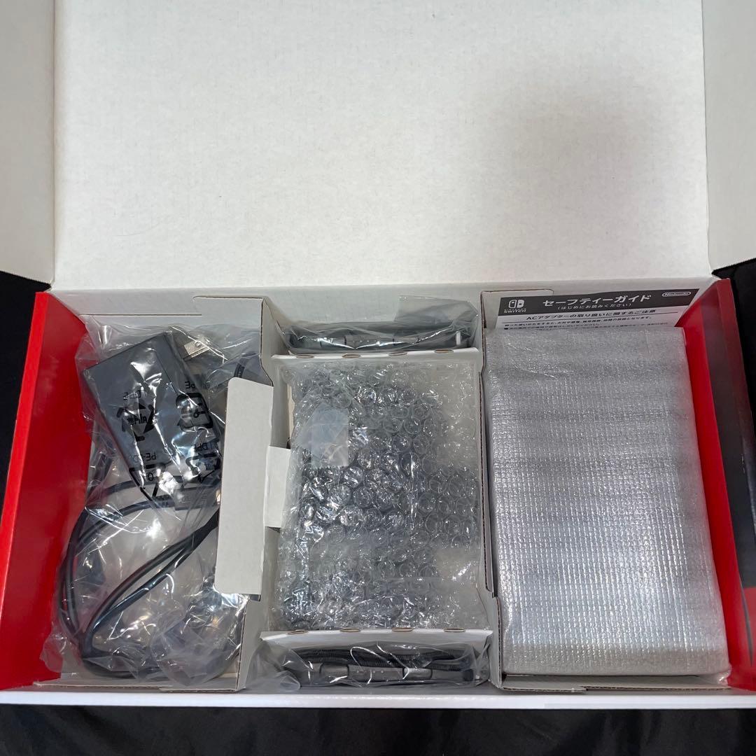 れ*ん様 【動作確認済】Nintendo Switch本体＋スマブラ＋あつ森セッ