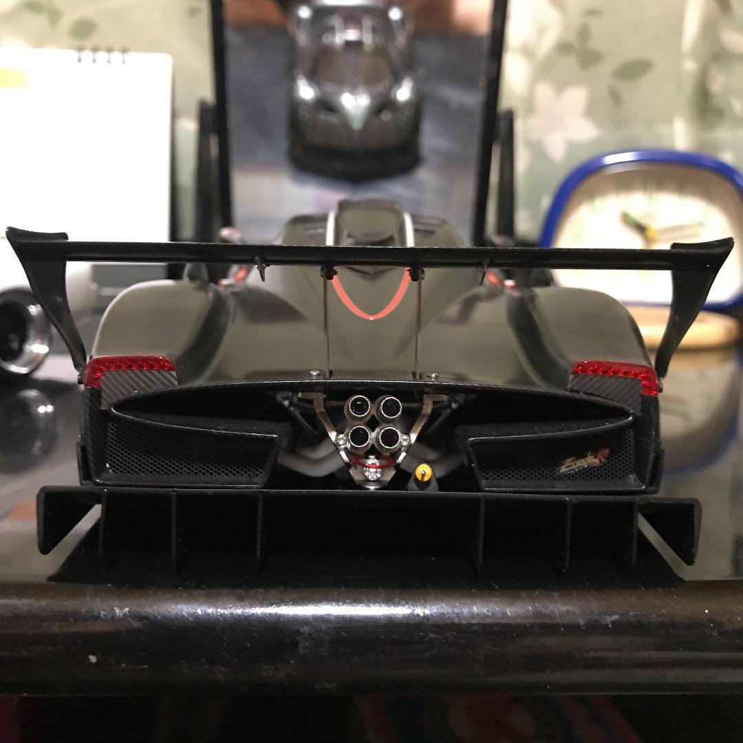 1/18 パガーニゾンダR