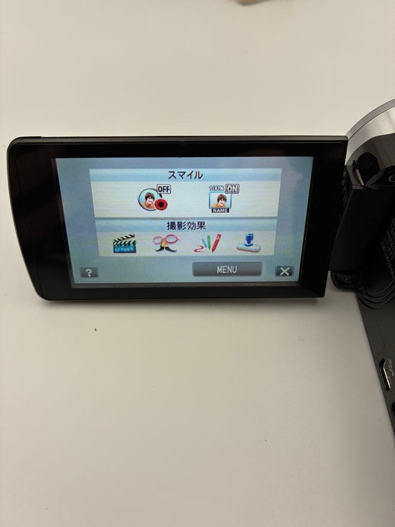 JVC Everio GZ-E225 フルハイビジョン ビデオカメラ 40倍軽量