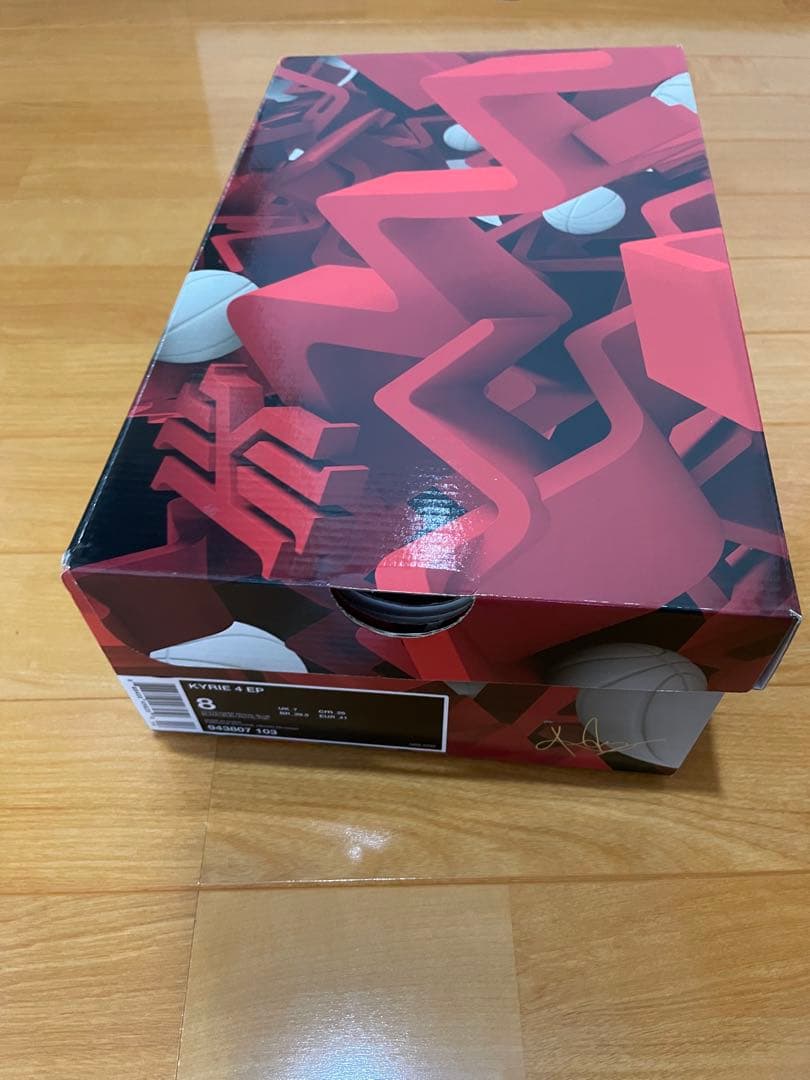 NIKE ナイキ　カイリー4 kyrie4 バッシュ　バスケ