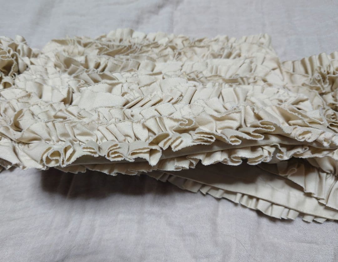 R&D.M.Co- FRILL BODY BAG フリルボディバッグ エクリュ