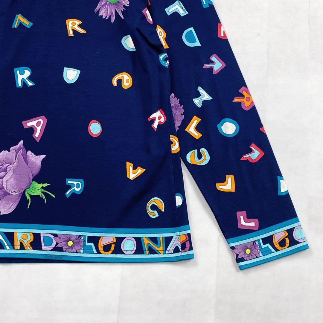 美品 トリム 薔薇 LL 花 アルファベット ロゴボタン レオナール カットソー