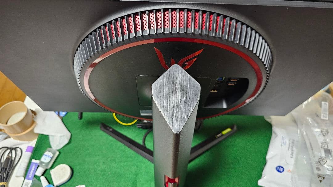 ク*ロ様 LG27インチ/4K/Nano IPS/1ms/144Hzモニター