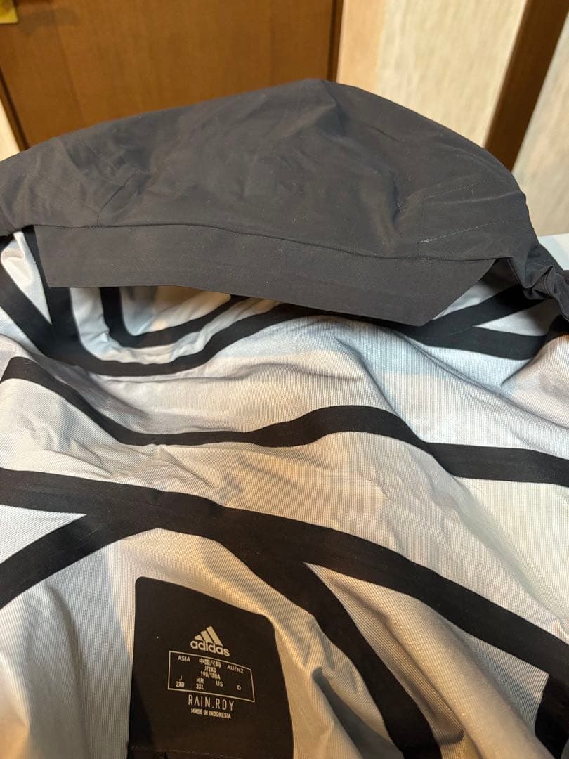y*3様 adidas.TERREX 黒RAIN.RDYフード付ナイロンジャケッ