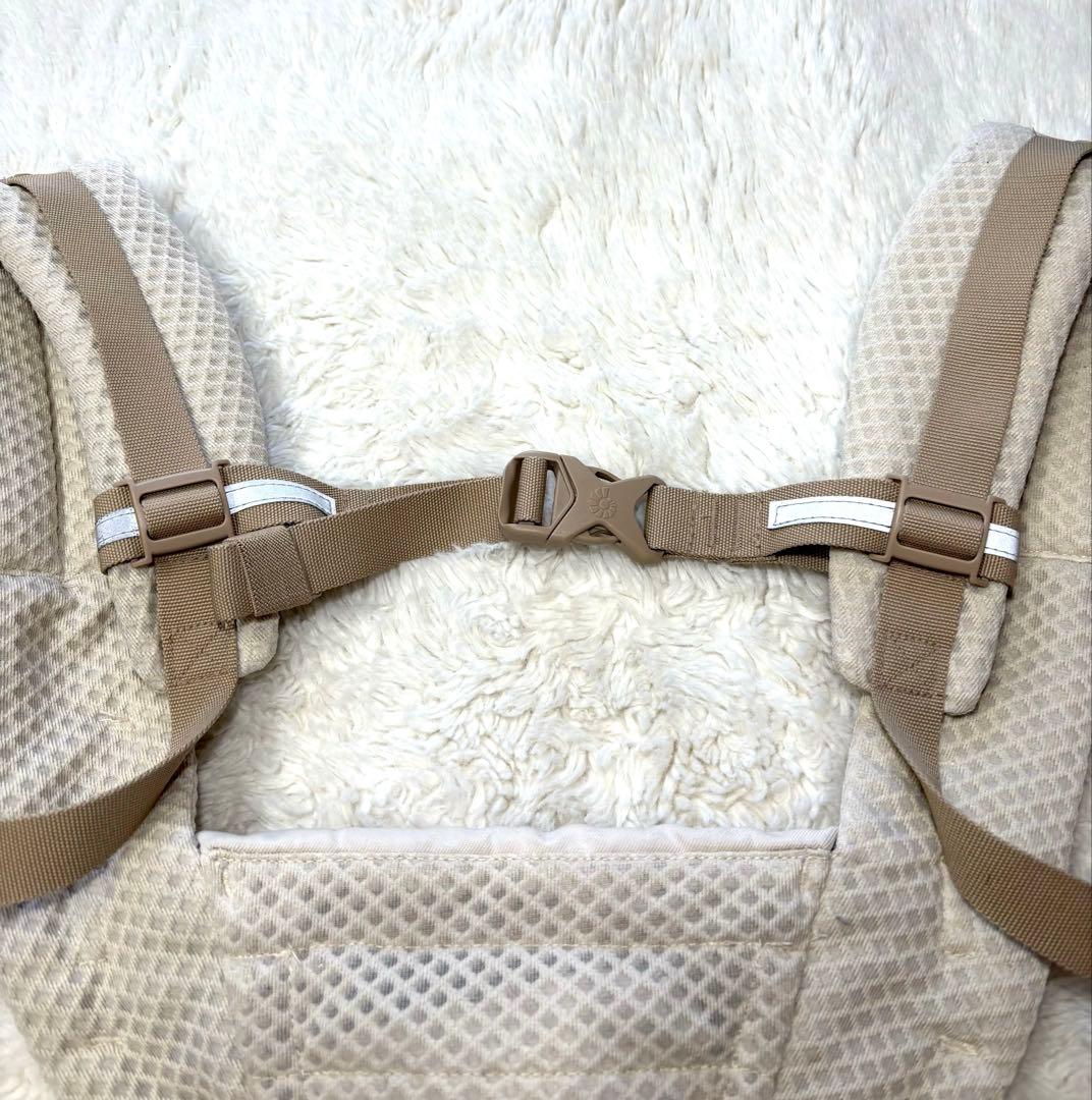 極美品【エルゴベビー】 オムニブリーズ ／ナチュラルベージュ