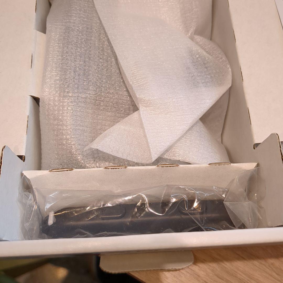 【美品】2021年製　Switch 本体 バッテリー強化版