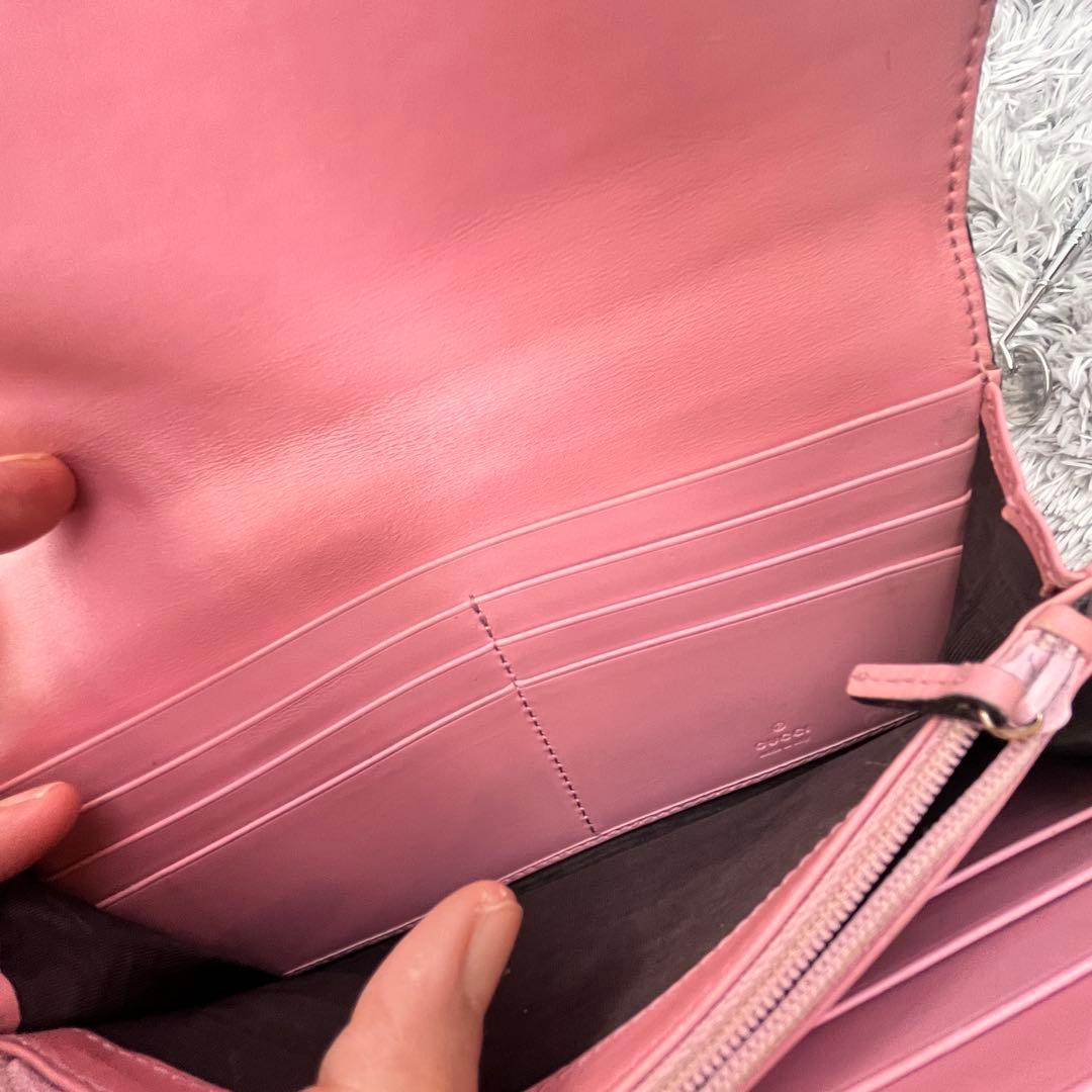 美品✨GUCCI シマ　くすみピンク　長財布　レディース
