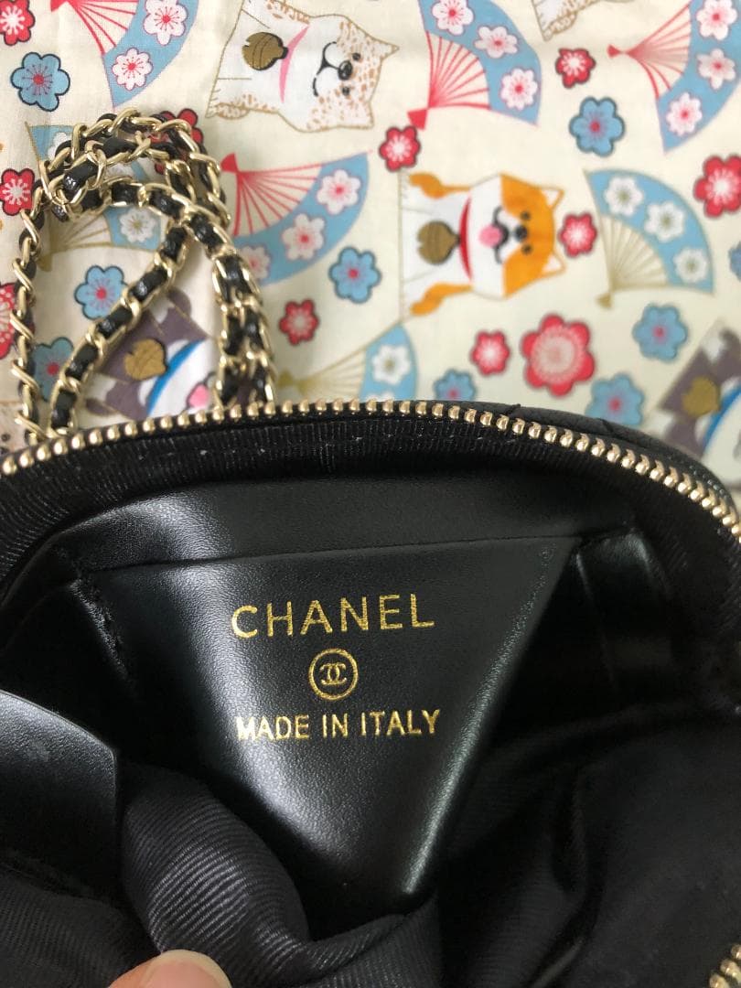 ショルダーバッグ　ノベルティ　ブラック　シェル　バッグ