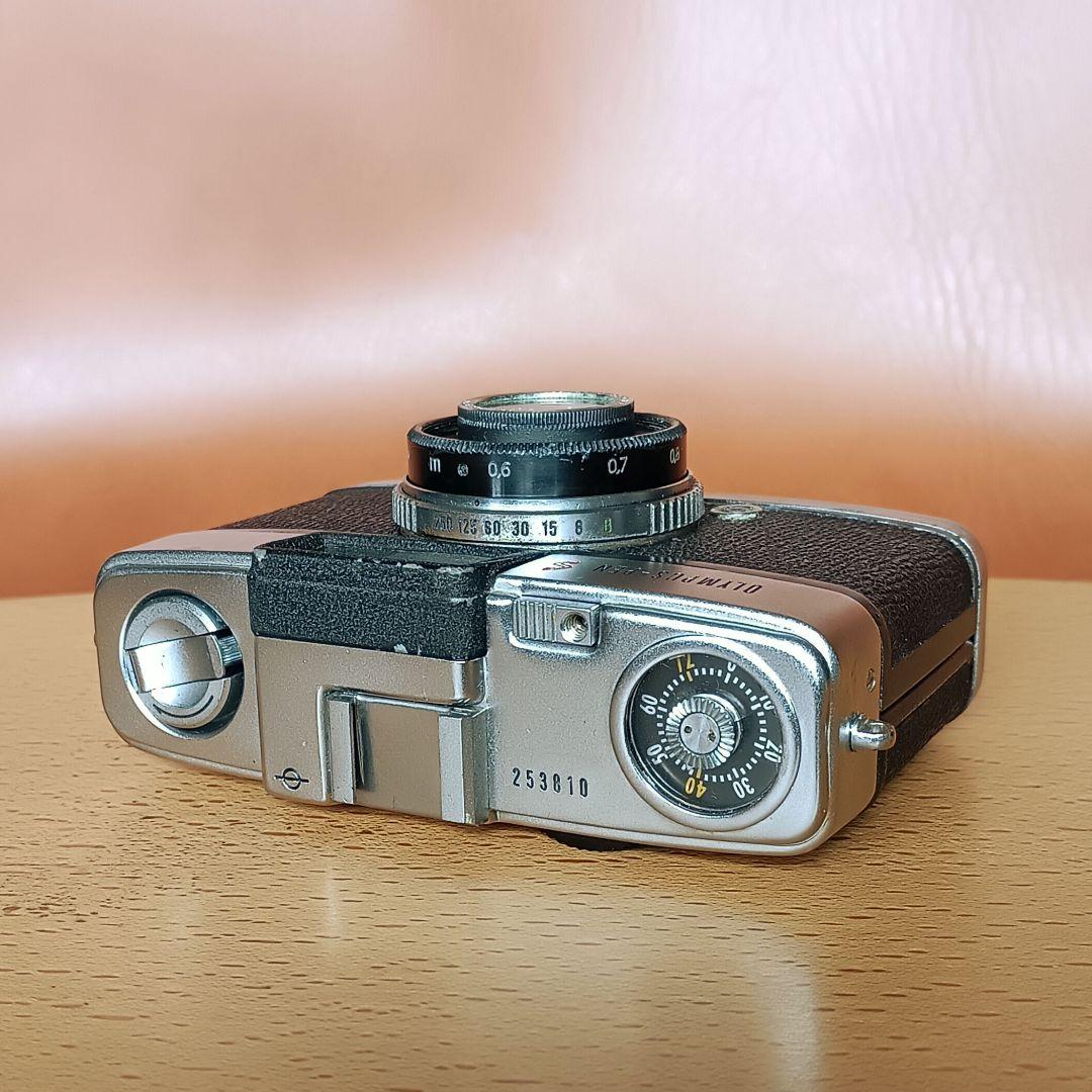 フィルムカメラ【重整備、完動品】オリンパスペンS2.8