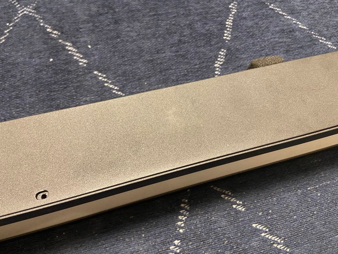 かなでもの　オフィスライト　ネジ欠品