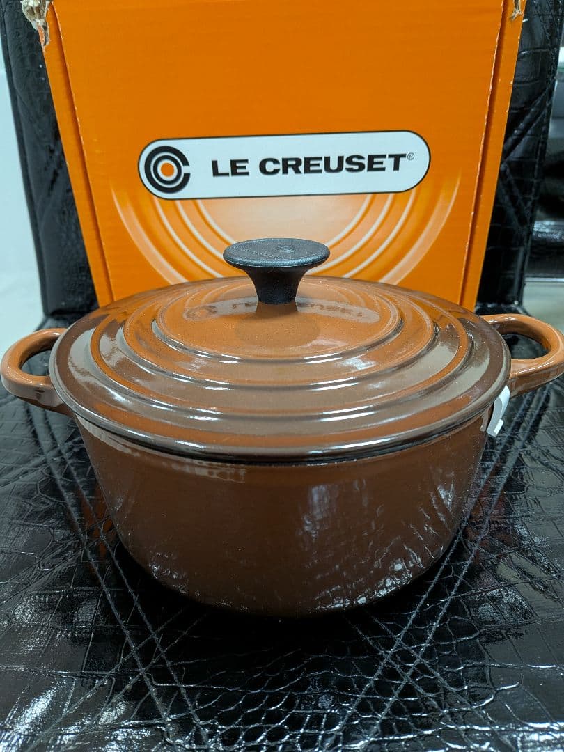 【新品未使用】LE CREUSET ル・クルーゼ ブラウン 鍋 18cm