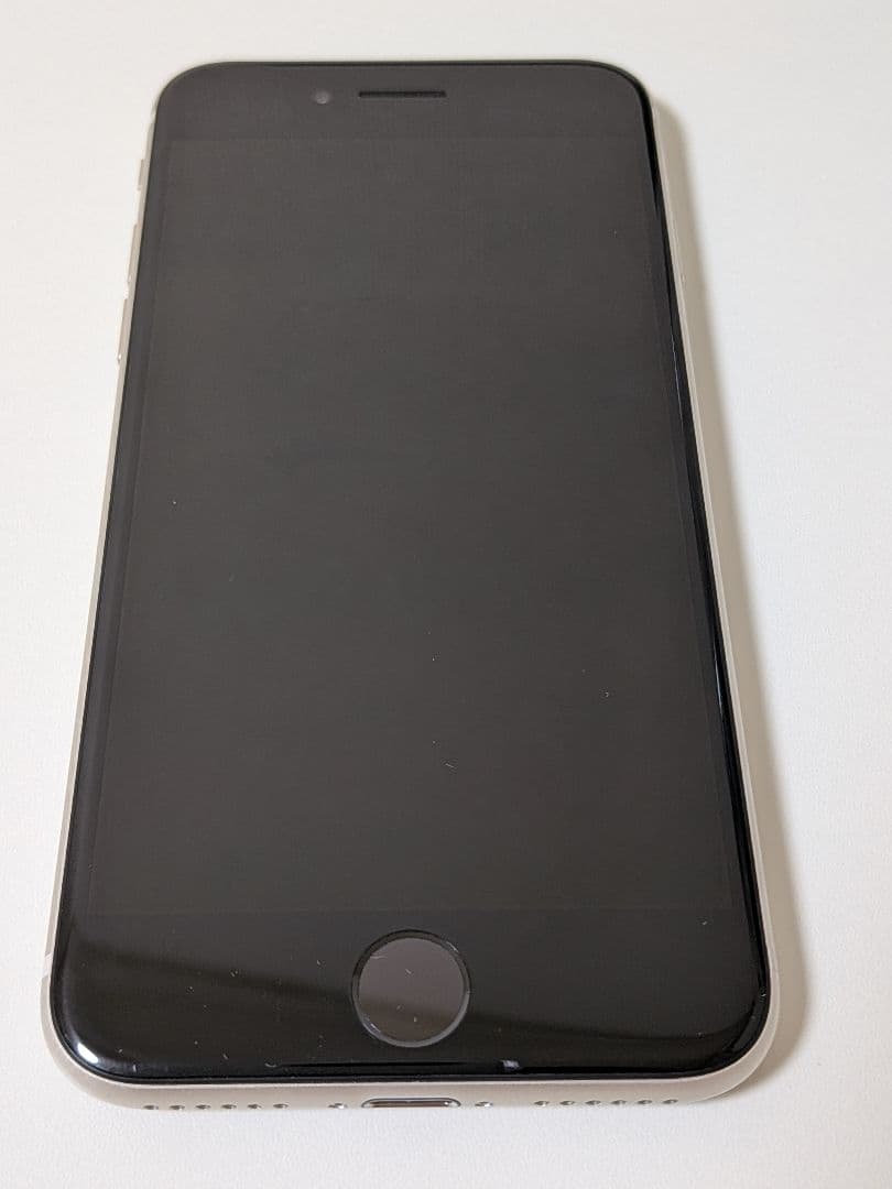 ラ*ル様 Apple iPhone SE3 64GB SIMフリー 本体