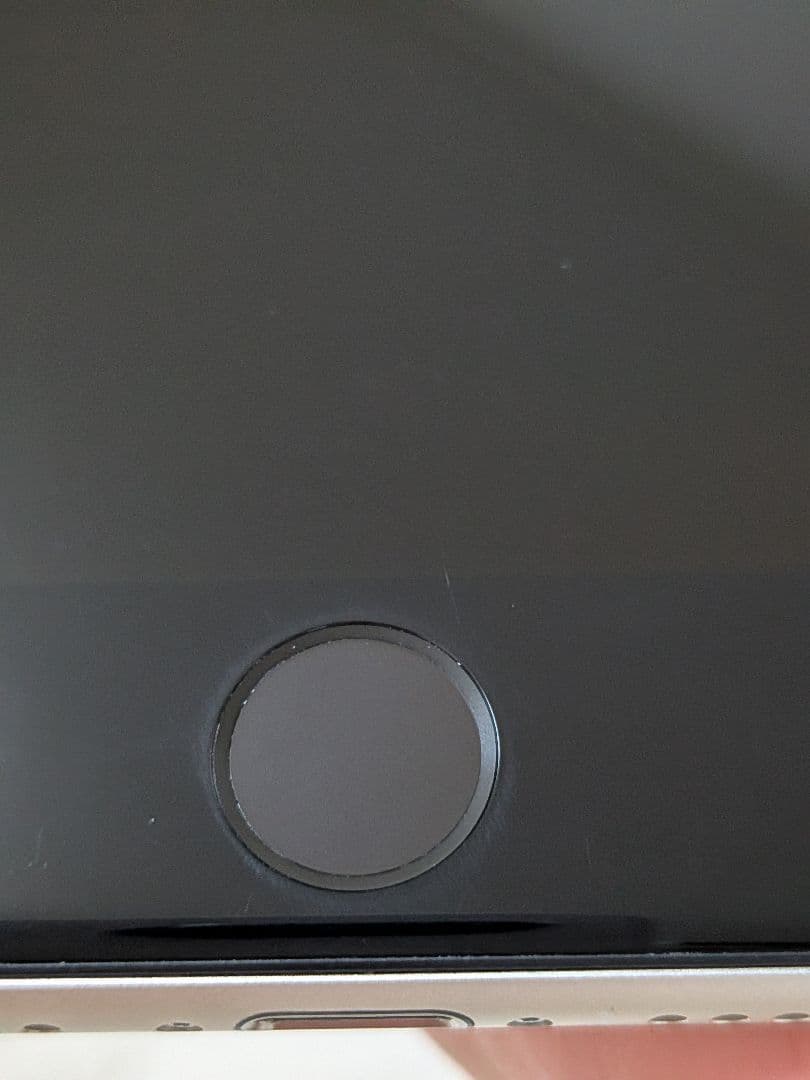 ラ*ル様 Apple iPhone SE3 64GB SIMフリー 本体