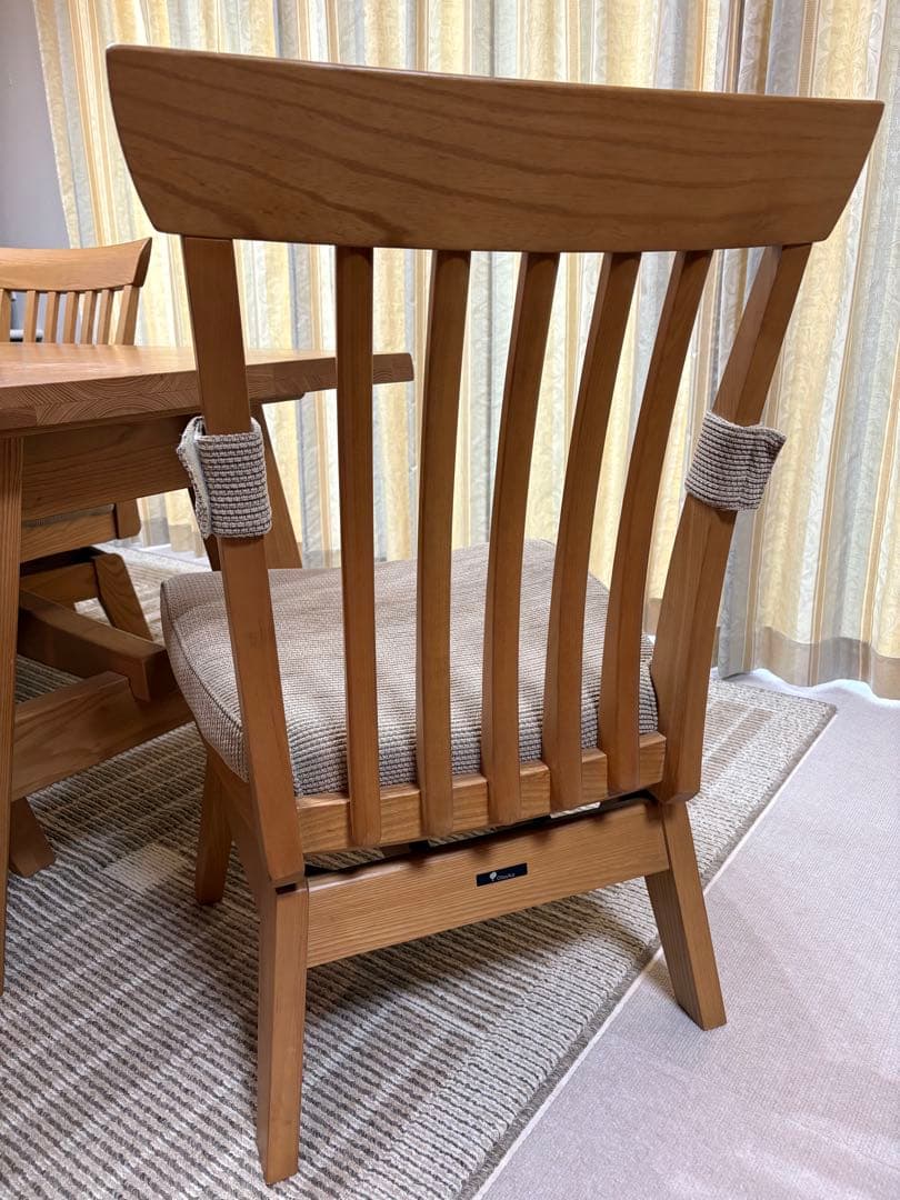 かおバラ売り可　超美品　大塚家具ダイニングセット　チェア1脚の価格です。