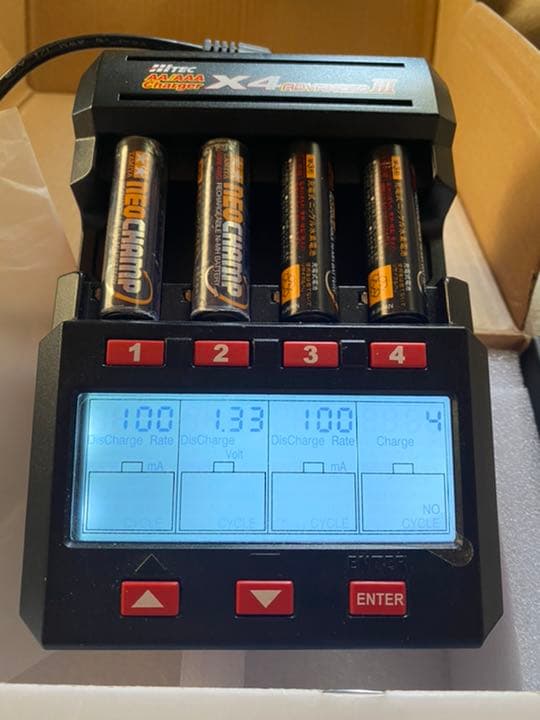 ホビーラジコン Hitec AA/AAA Charger X4 ADVANCEDIII