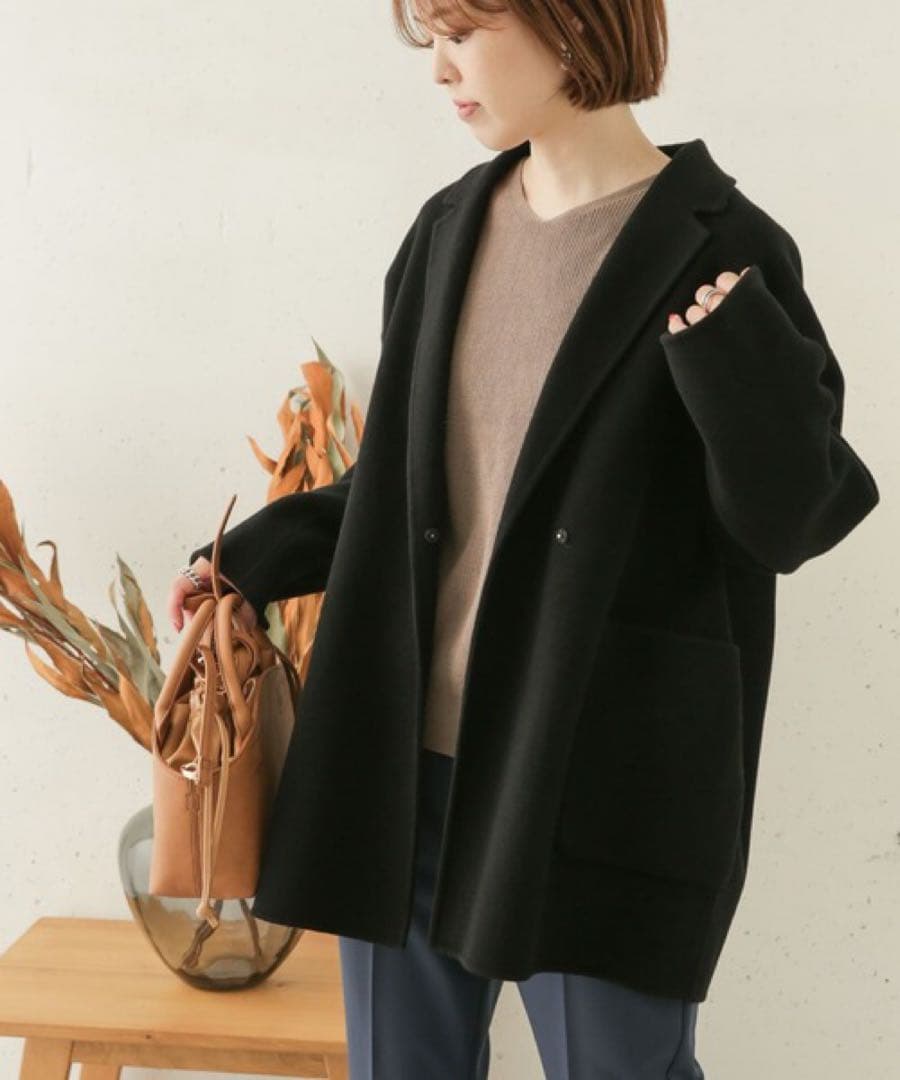 美品 アーバンリサーチドアーズ ウールテーラーカラーショートコート 黒