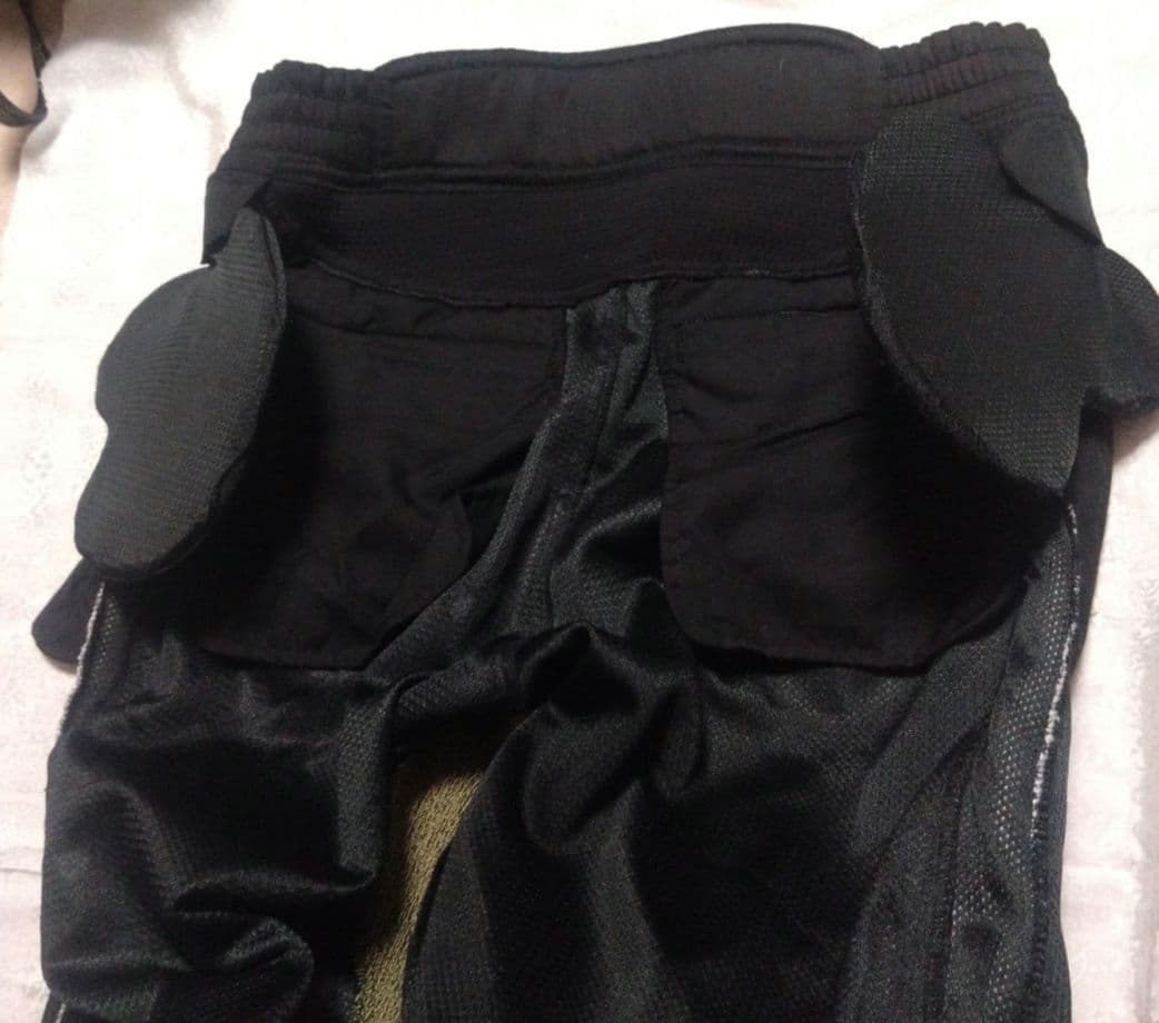 値下げ！ クシタニバイクパンツ　ハードサポーター付き 腰にもパット付きサイズLL