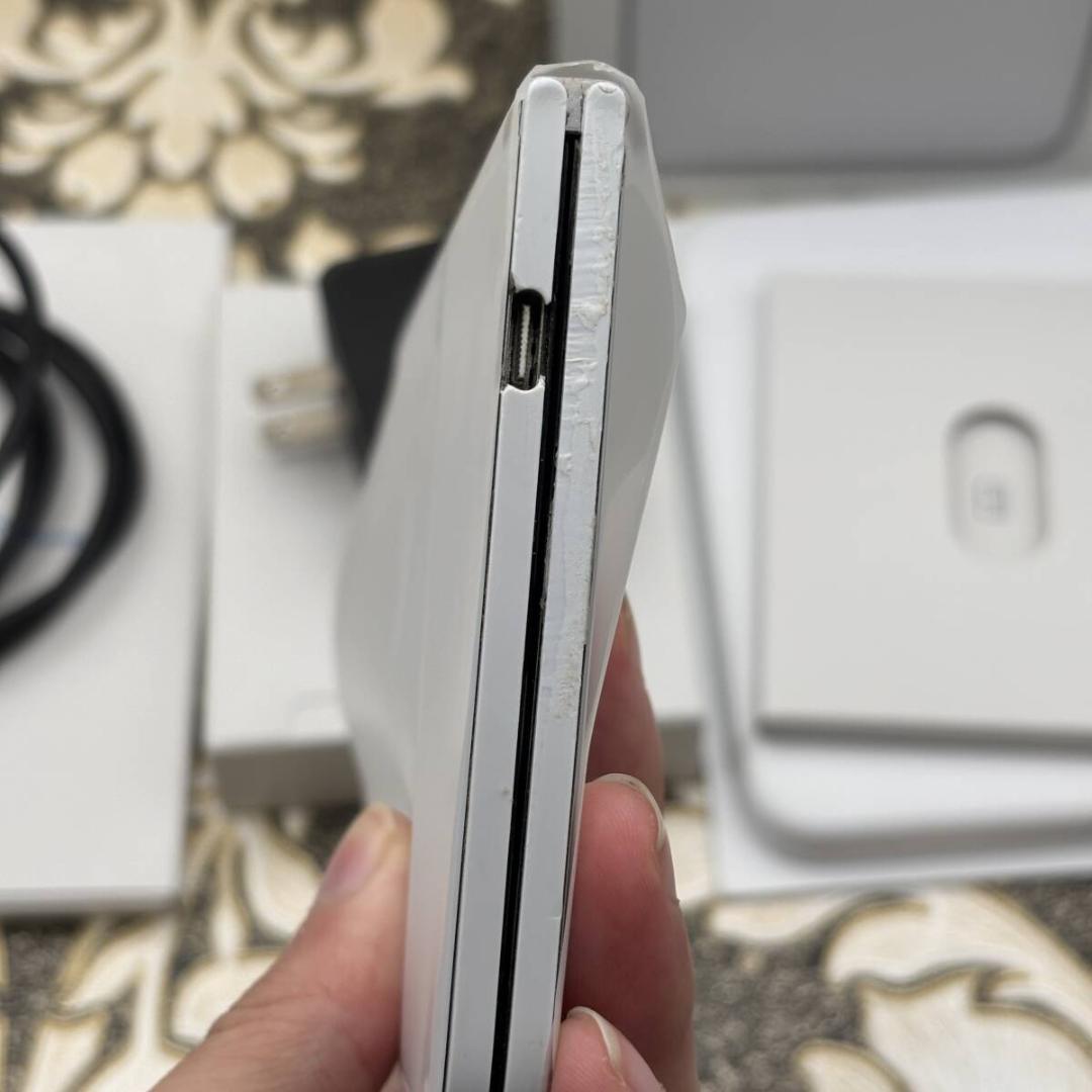 Microsoft Surface Duo 白 Android 6GB128GB