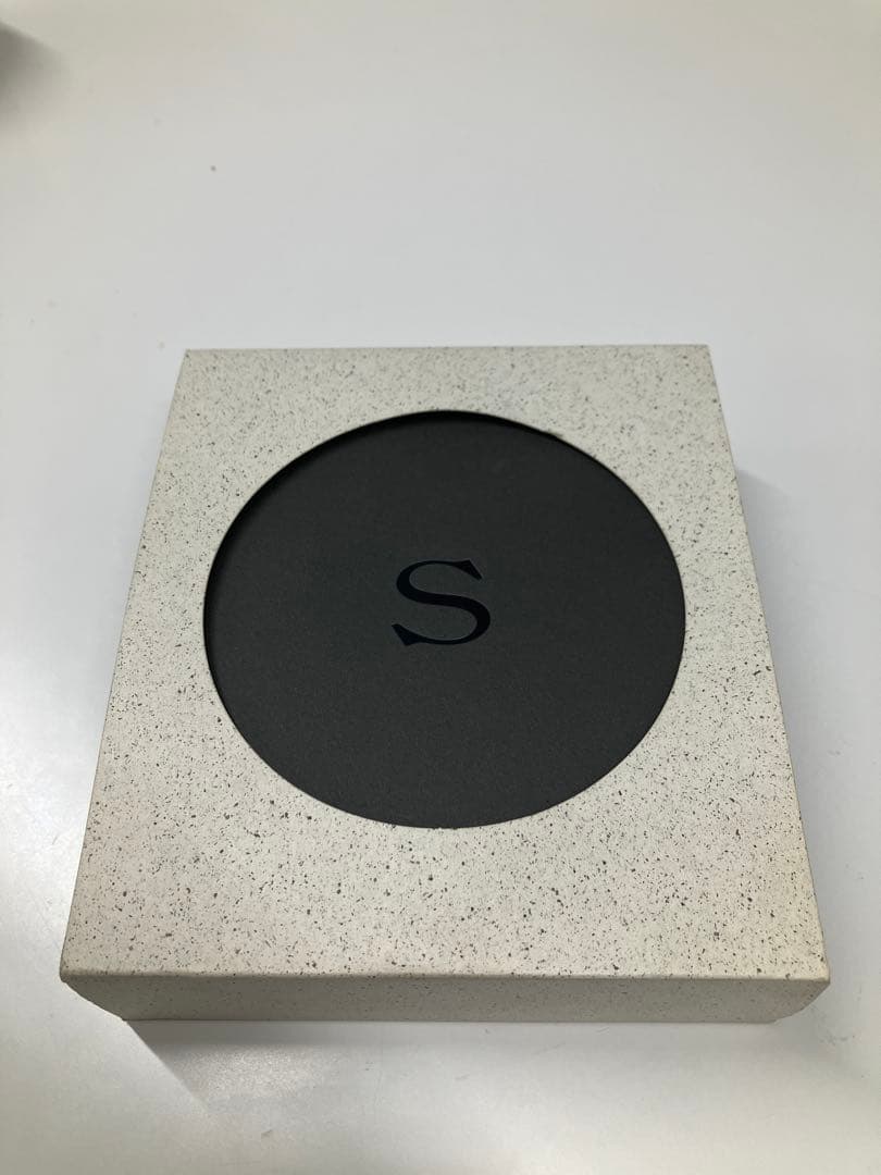 SEIKO 赤SUS　ブラックダイヤル　革ケース付【ベルト社外品】