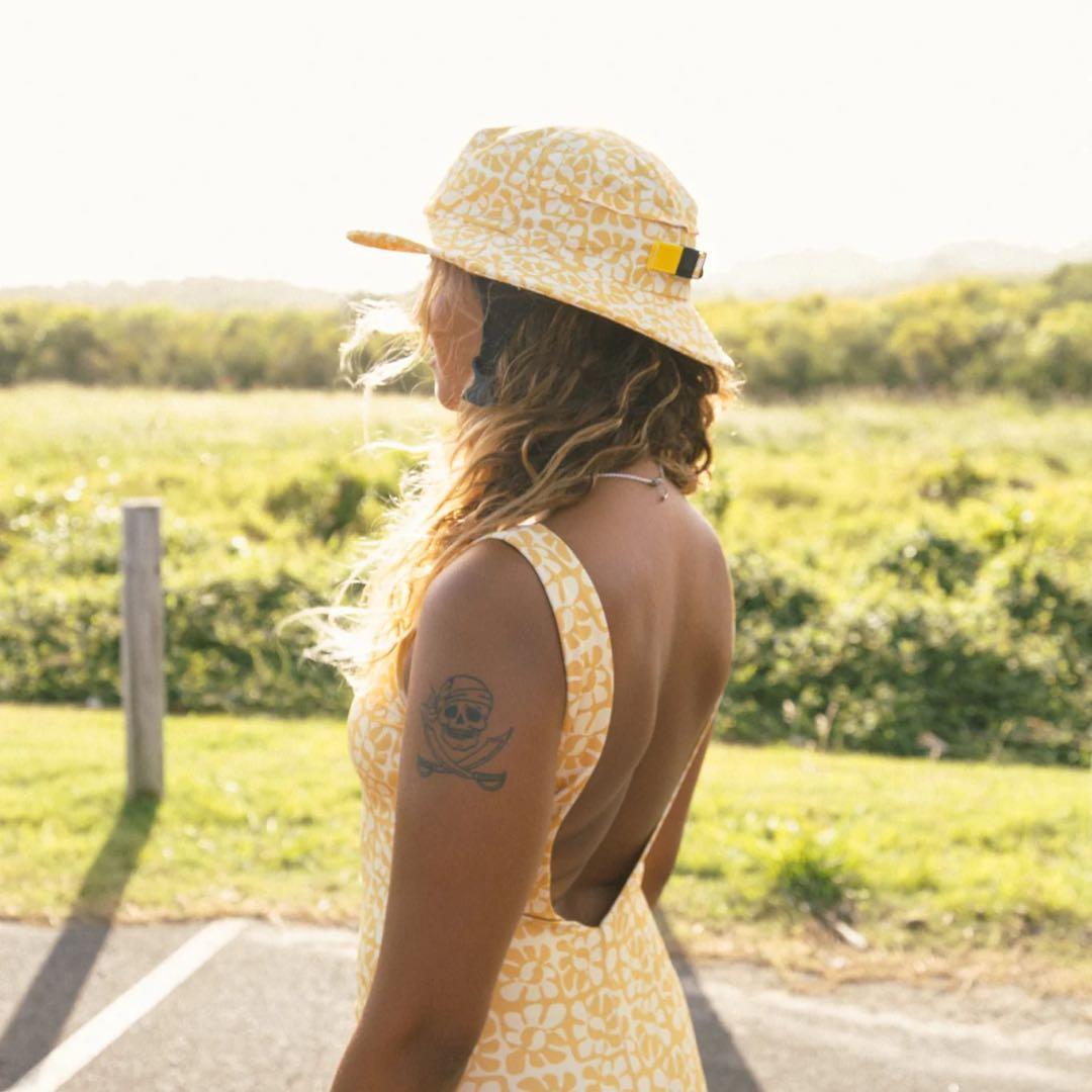 sunward bound サーフキャップ