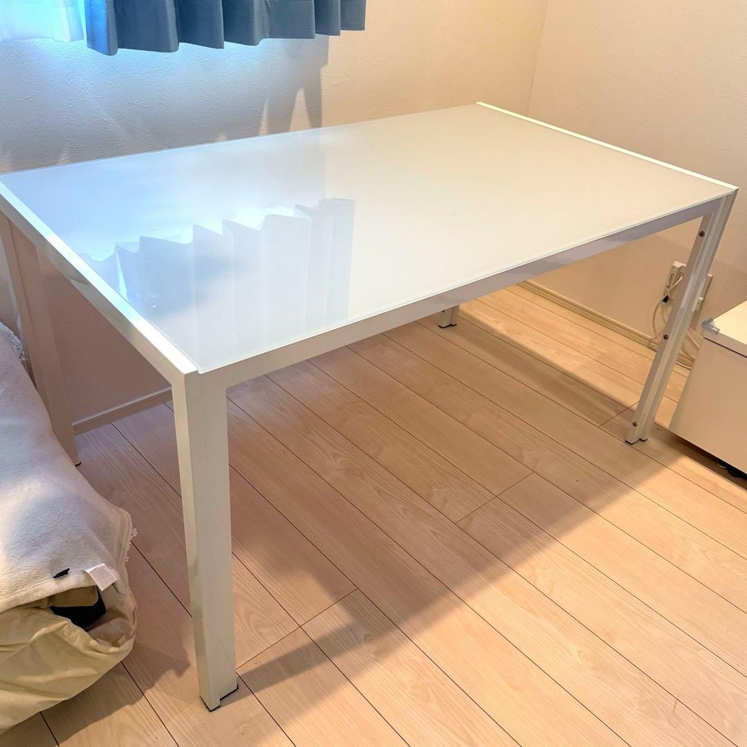 ダイニングテーブル　ミラノ　ホワイト　135×80×72