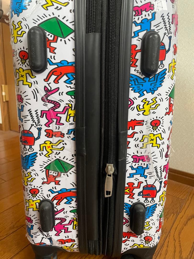 BIGBANG × キースヘリング スーツケース