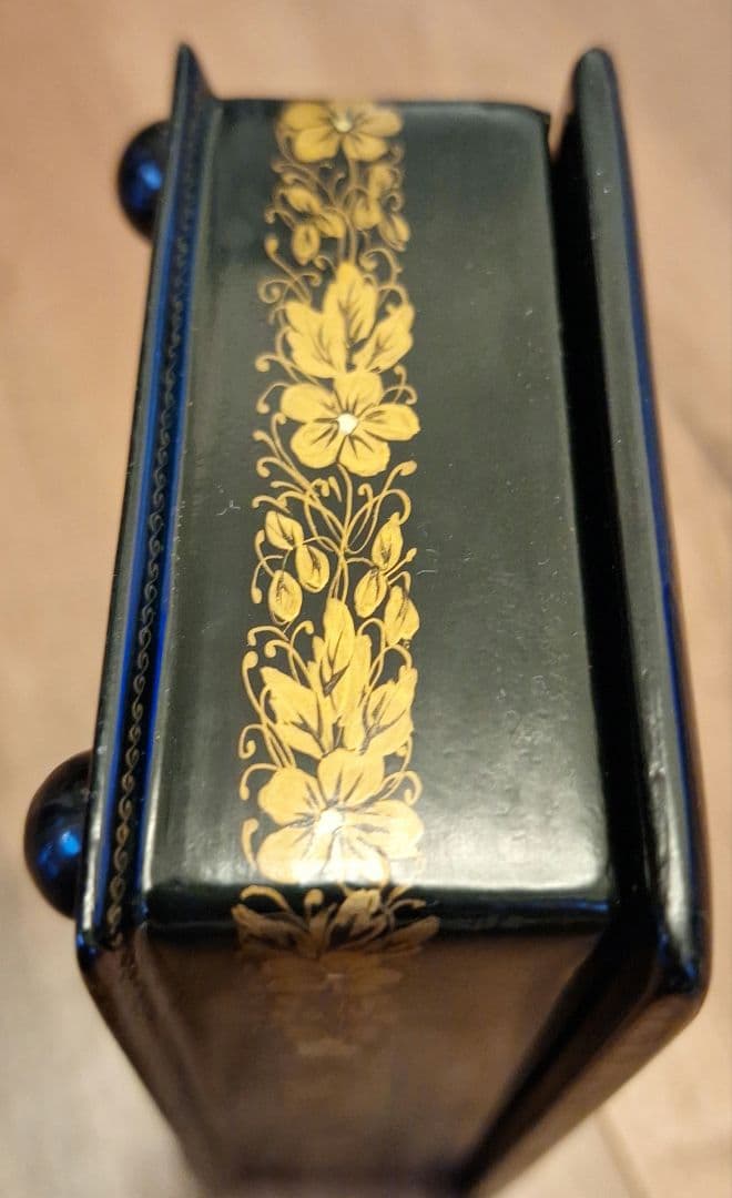 パレフ (ロシアの細密画を施した小箱)　大